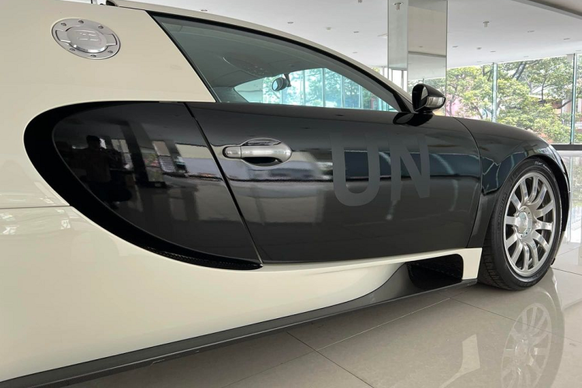 Bugatti Veyron gan 50 ty, “doc nhat Viet Nam” thay ao moi-Hinh-4