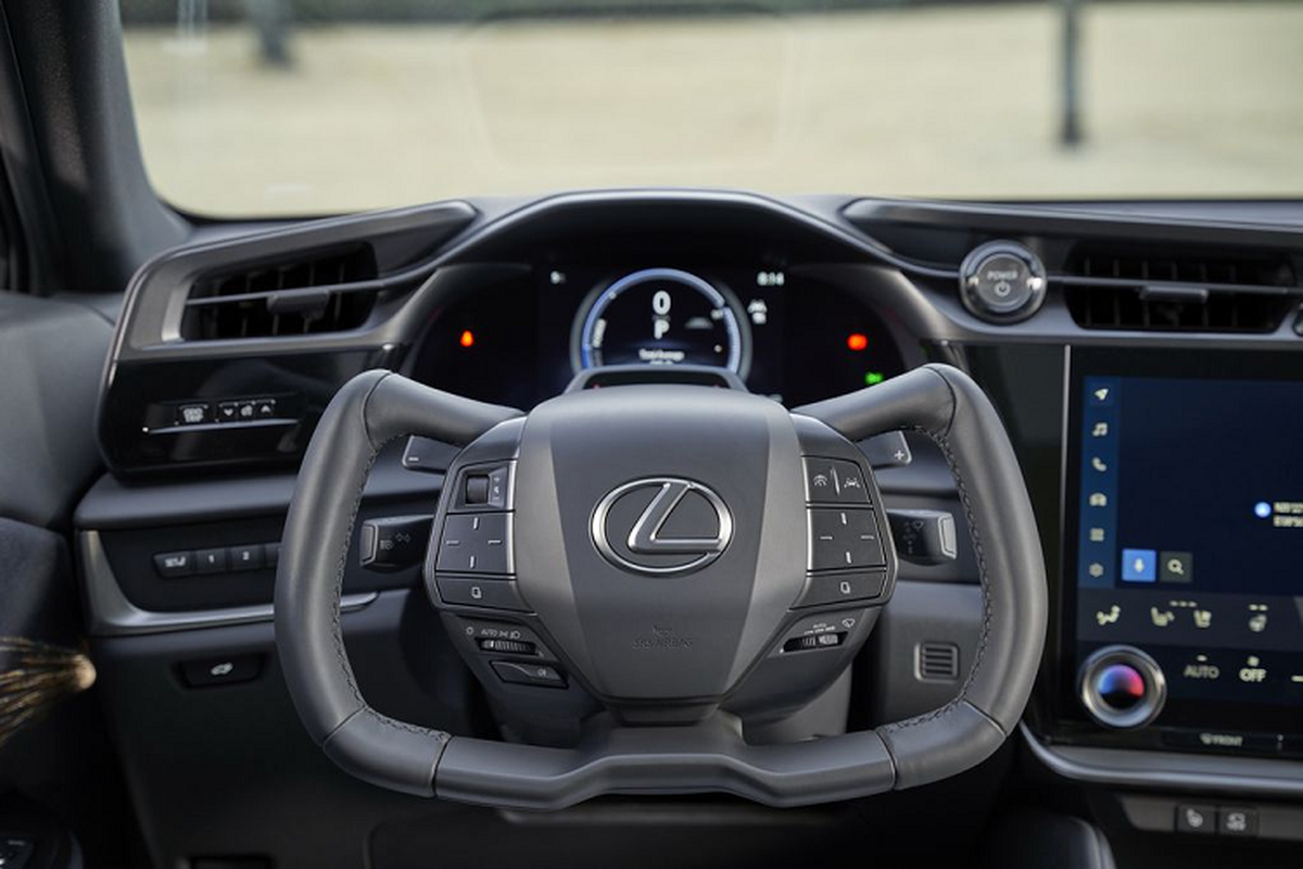 Lexus RZ 2023 so huu cong nghe trai nghiem lai vo cung thu vi-Hinh-2