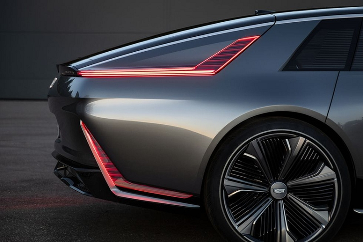 Cadillac Celestiq EV 2023 tu hon 4,6 ty dong, 