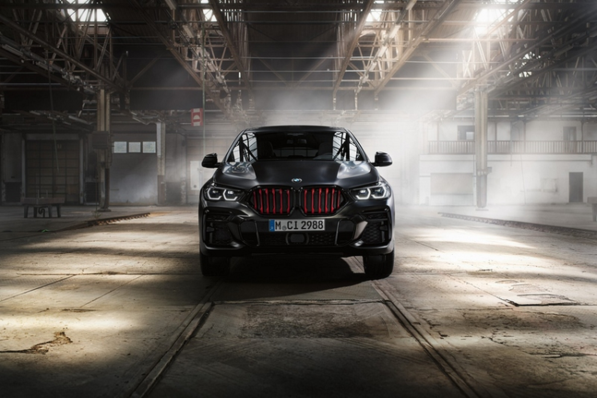 BMW ra mat X6 Black Vermillion day phong cach, tu 3,4 ty dong