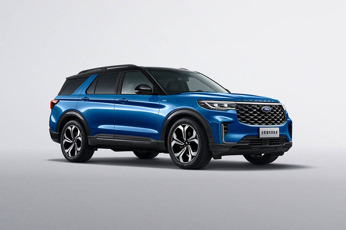 Chi tiet Ford Explorer 2023, man hinh noi that 