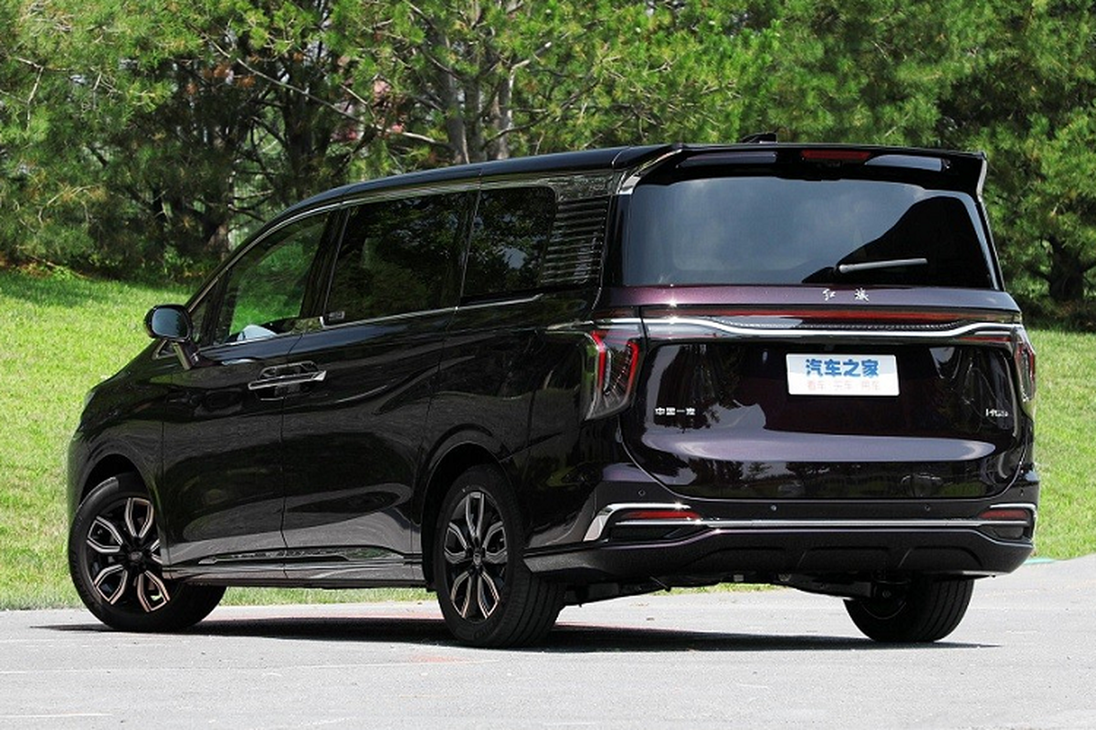 Hong Ky HQ9 tu 1,4 ty dong dau “chuyen co mat dat” Toyota Alphard-Hinh-2