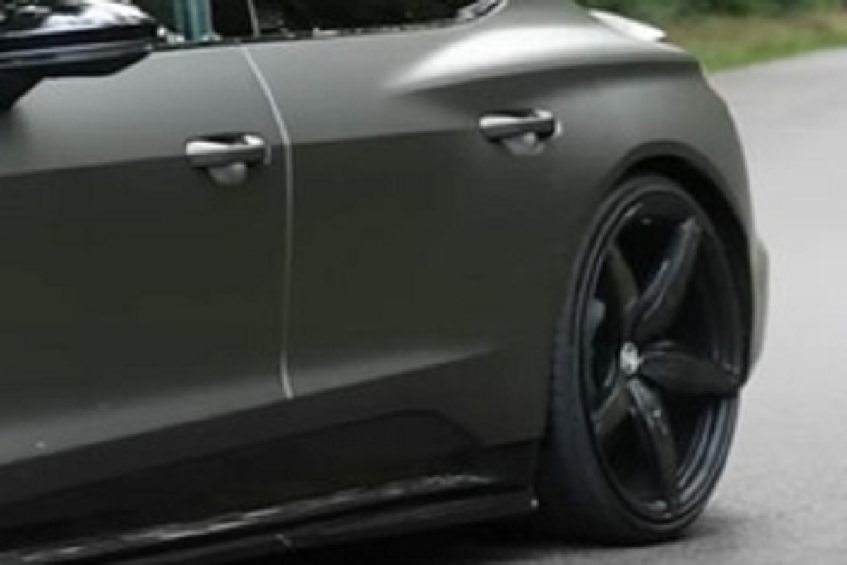 Audi RS E-Tron GT hoa “manh thu” nho bodykit cua Maxton Design-Hinh-3