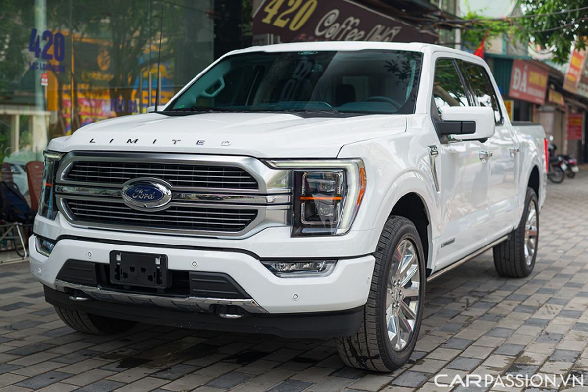Them Ford F-150 Limited 2022 thu hai ve Viet Nam, hon 6 ty dong