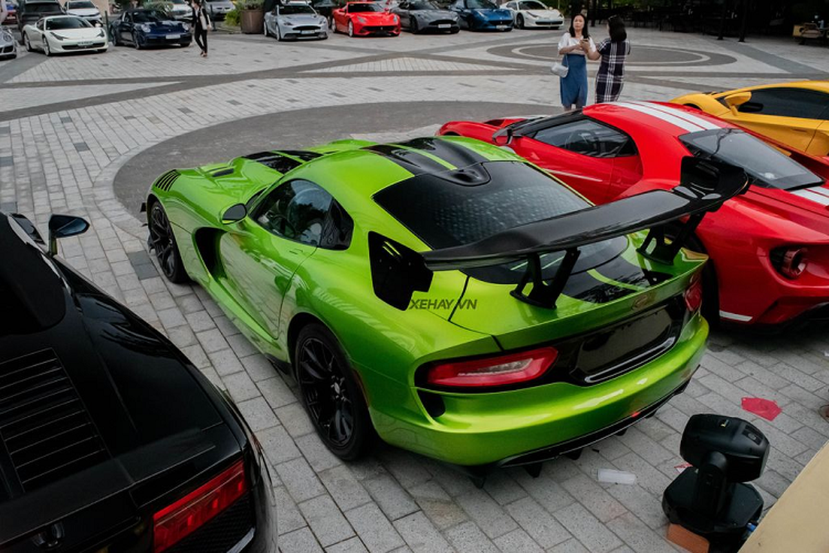 Chi tiet “ran doc” Dodge SRT Viper ACR doc nhat Viet Nam-Hinh-11