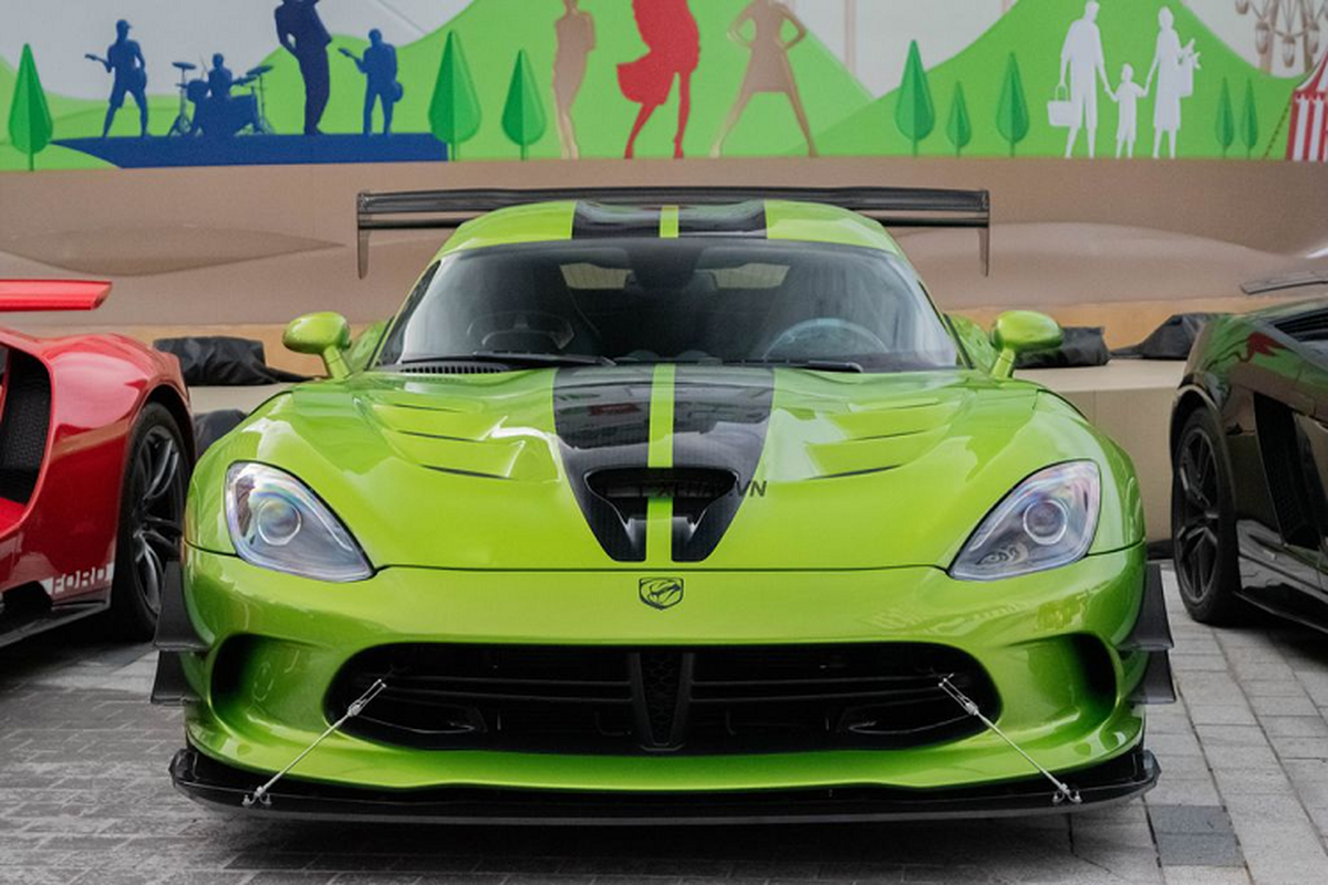 Chi tiet “ran doc” Dodge SRT Viper ACR doc nhat Viet Nam-Hinh-3