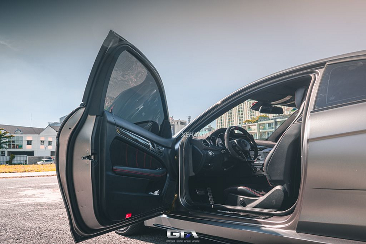 Ngam Mercedes-AMG C63 Coupe Black Series 