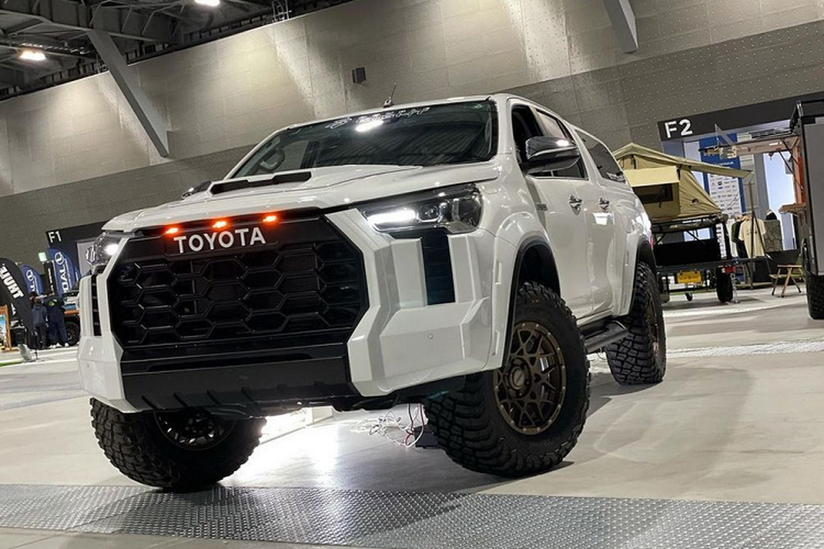 Toyota Hilux “bien hinh” sieu ban tai Tundra xin so chi 64 trieu dong-Hinh-6