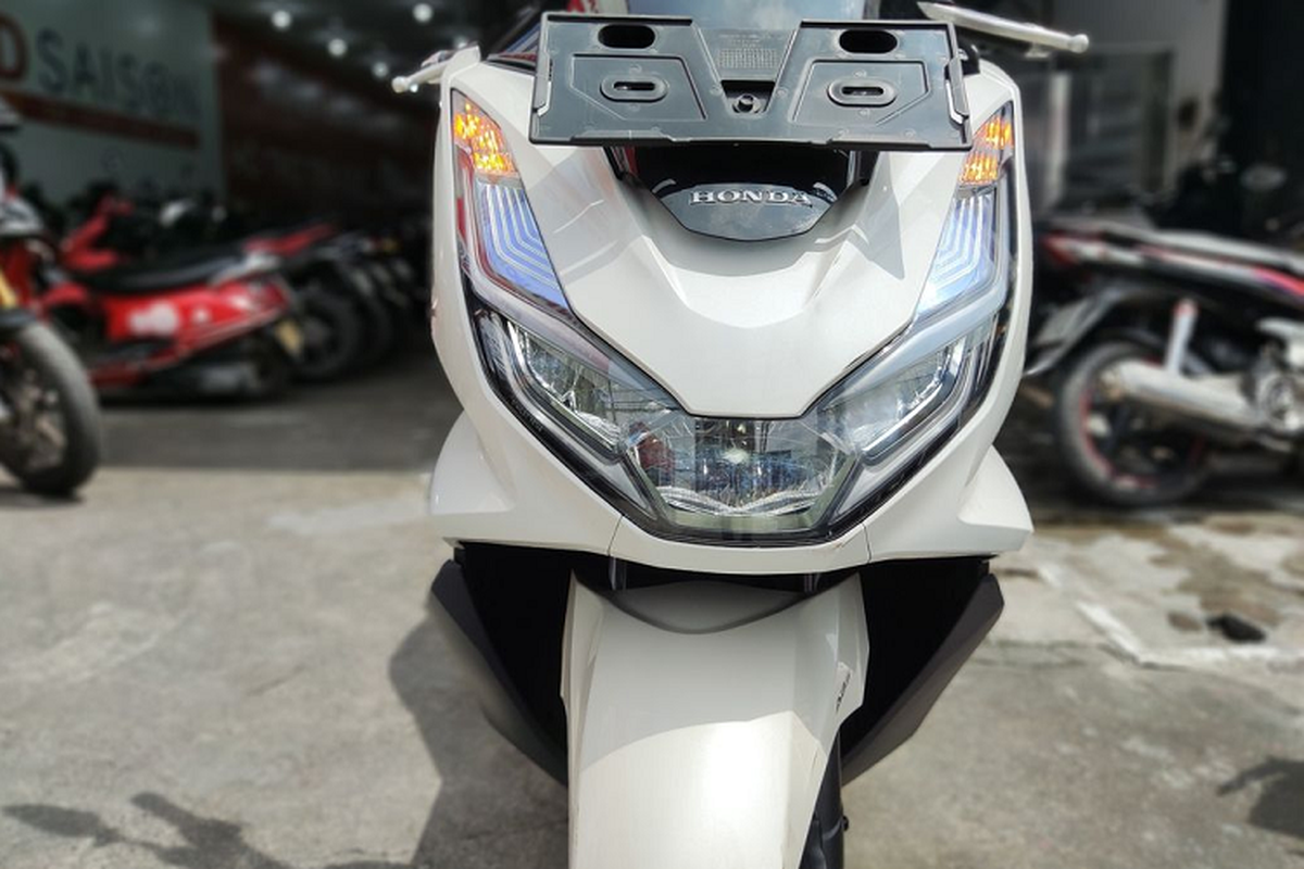 Can canh Honda PCX e:HEV ve Viet Nam, gan 100 trieu dong-Hinh-2