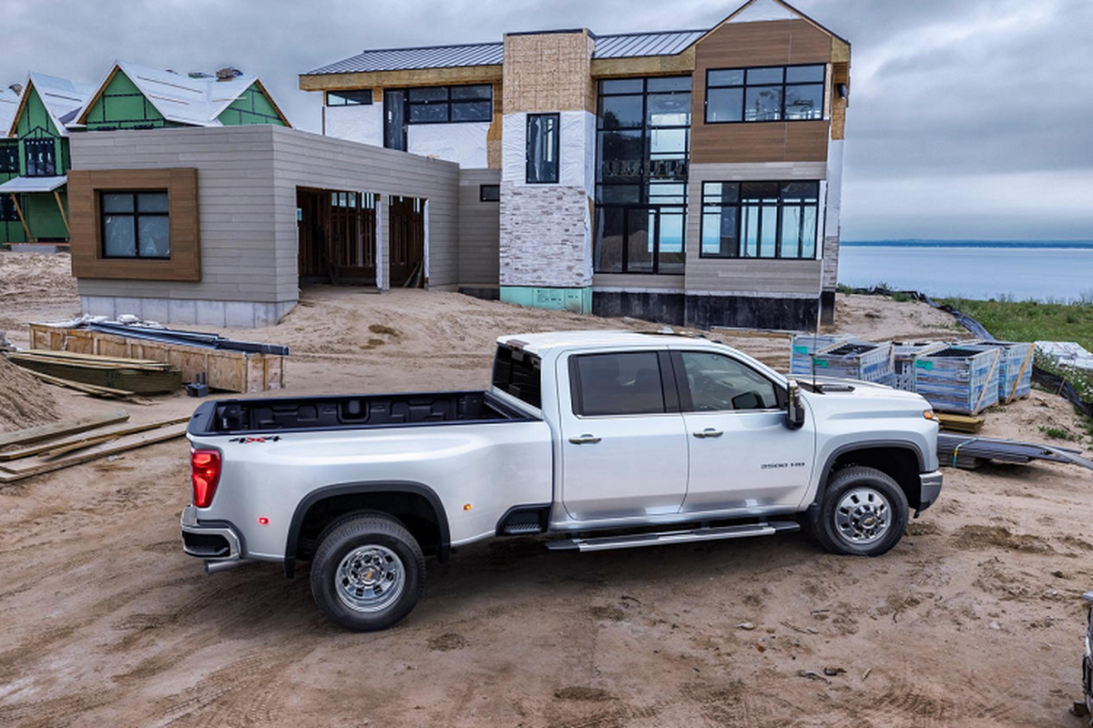 Chevrolet Silverado HD 2024 