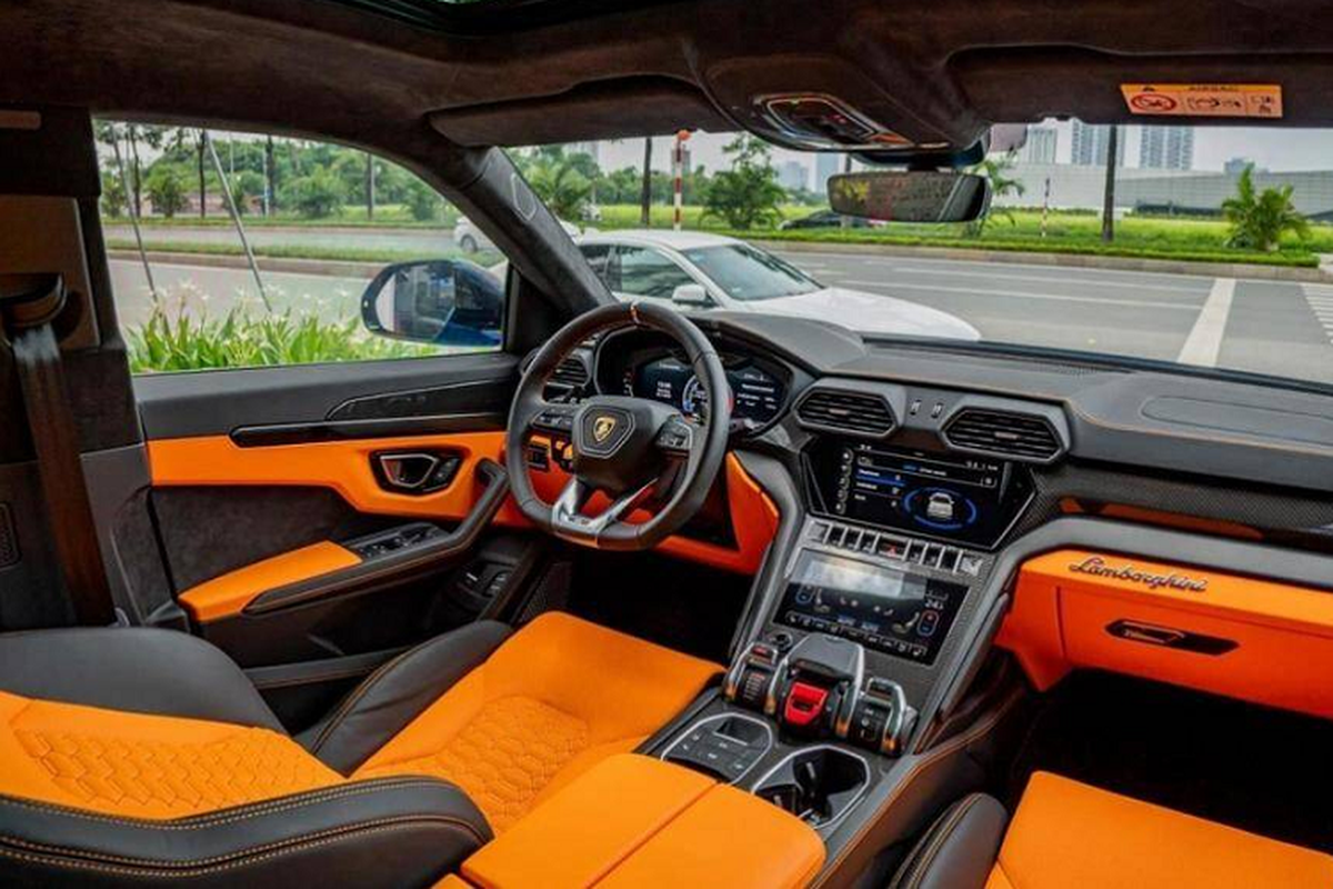 “Ong chu” 60 tuoi tau Lamborghini Urus hon 23 ty doc nhat Viet Nam-Hinh-3