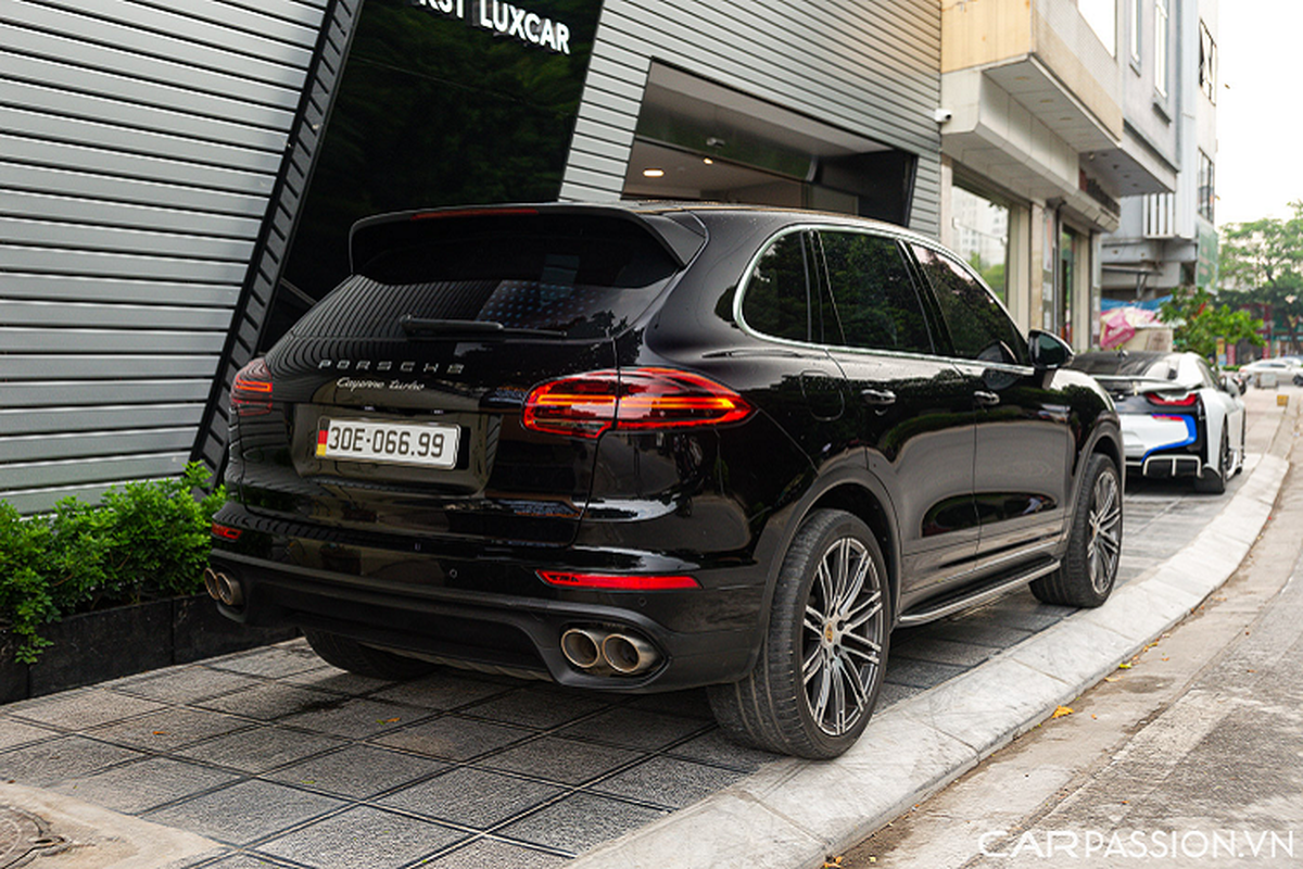 Porsche Cayenne 2016 bien sieu dep, chao ban 3,6 ty o Ha thanh-Hinh-9