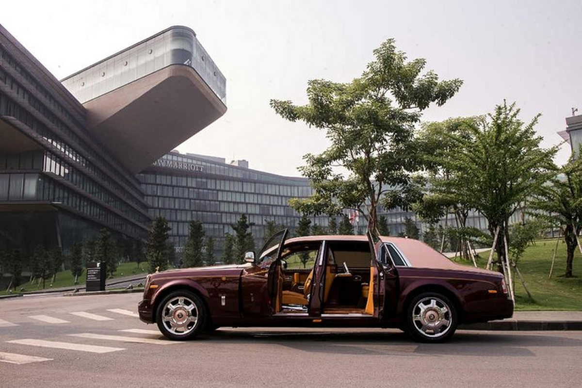 Rolls-Royce Ghost “dat vang” cua ong Trinh Van Quyet khoi diem 10 ty dong-Hinh-3