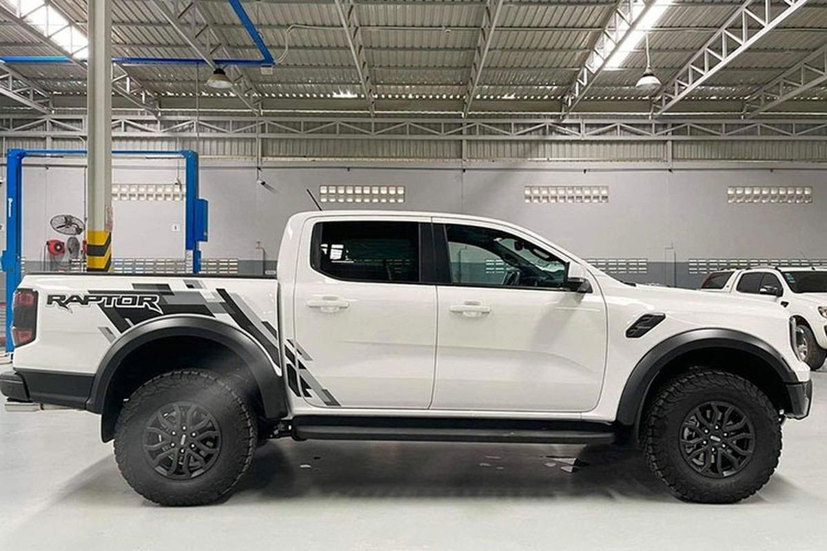 Ford Ranger Raptor 2023 hon 1,3 ty ve Viet Nam cuoi nam nay co gi?-Hinh-5