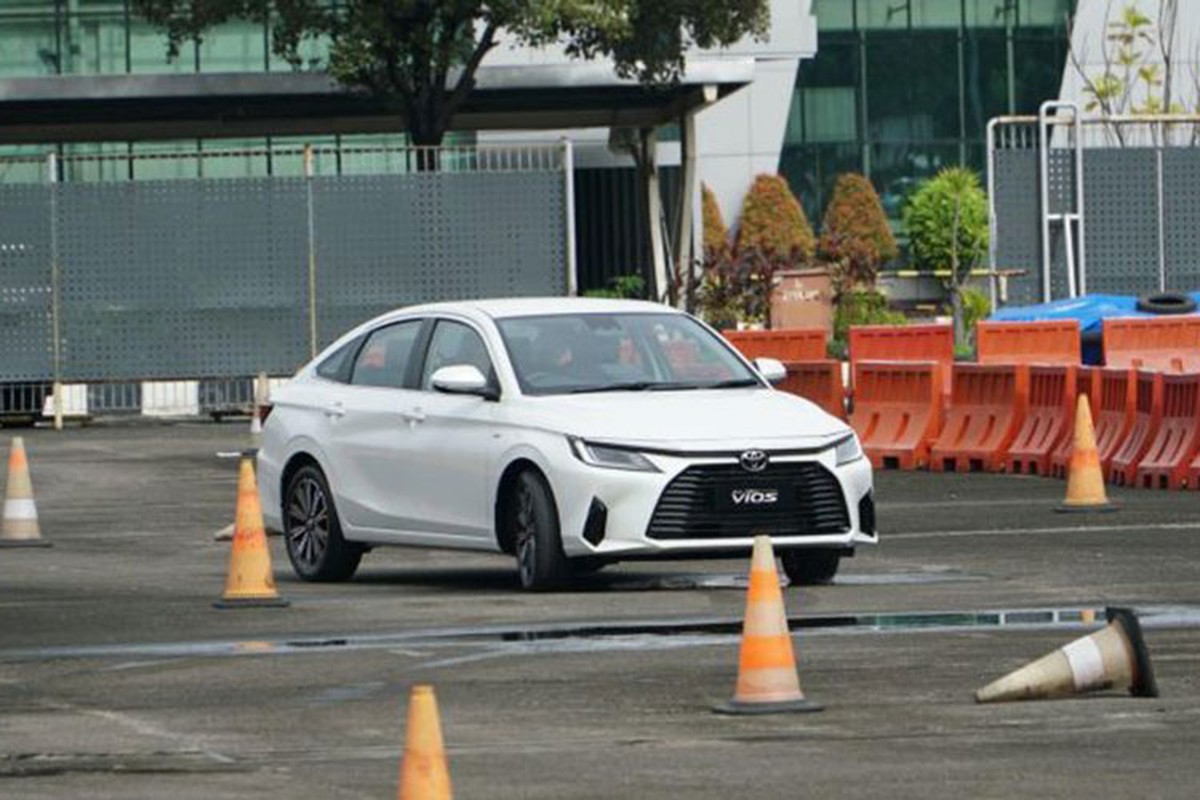 Toyota Vios 2023 vua ra mat Indonesia, khoi diem tu 491 trieu dong-Hinh-4