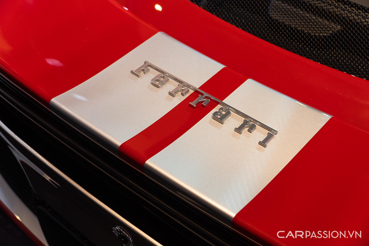 Sieu xe hybrid Ferrari 296 GTB tai Viet Nam gia tu 21 ty dong-Hinh-5