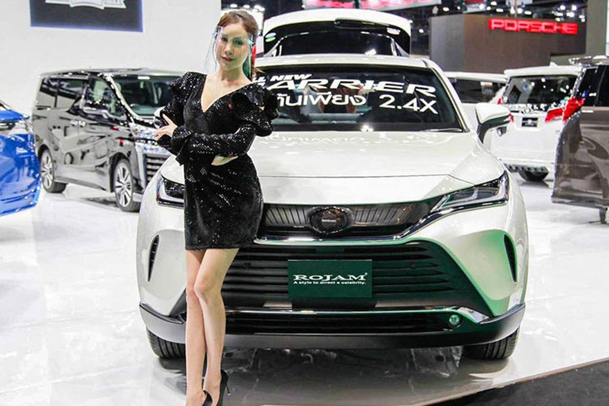 Toyota Harrier 2022 tu 1,4 ty dong tai Malysia, co ve Viet Nam?