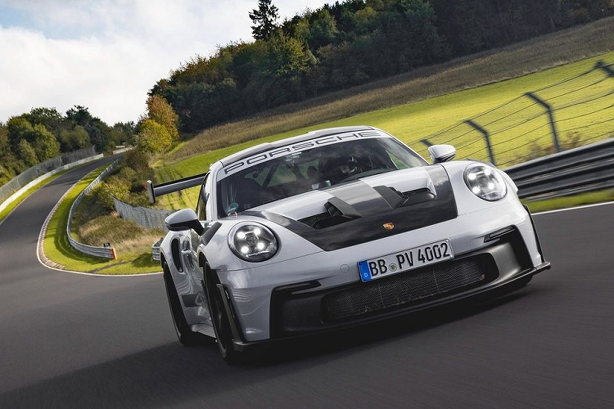 Porsche 911 GT3 RS 2023 lap ky luc the gioi moi tai truong dua Nurburgring-Hinh-4