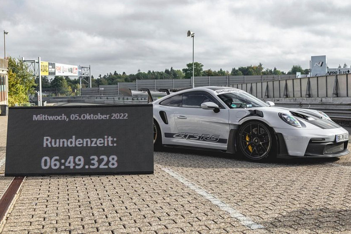 Porsche 911 GT3 RS 2023 lap ky luc the gioi moi tai truong dua Nurburgring