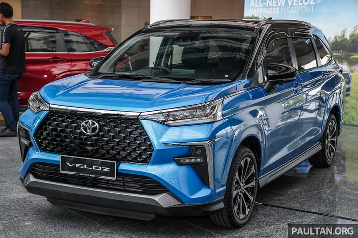 Toyota Veloz 2022 tai Malaysia, re va 