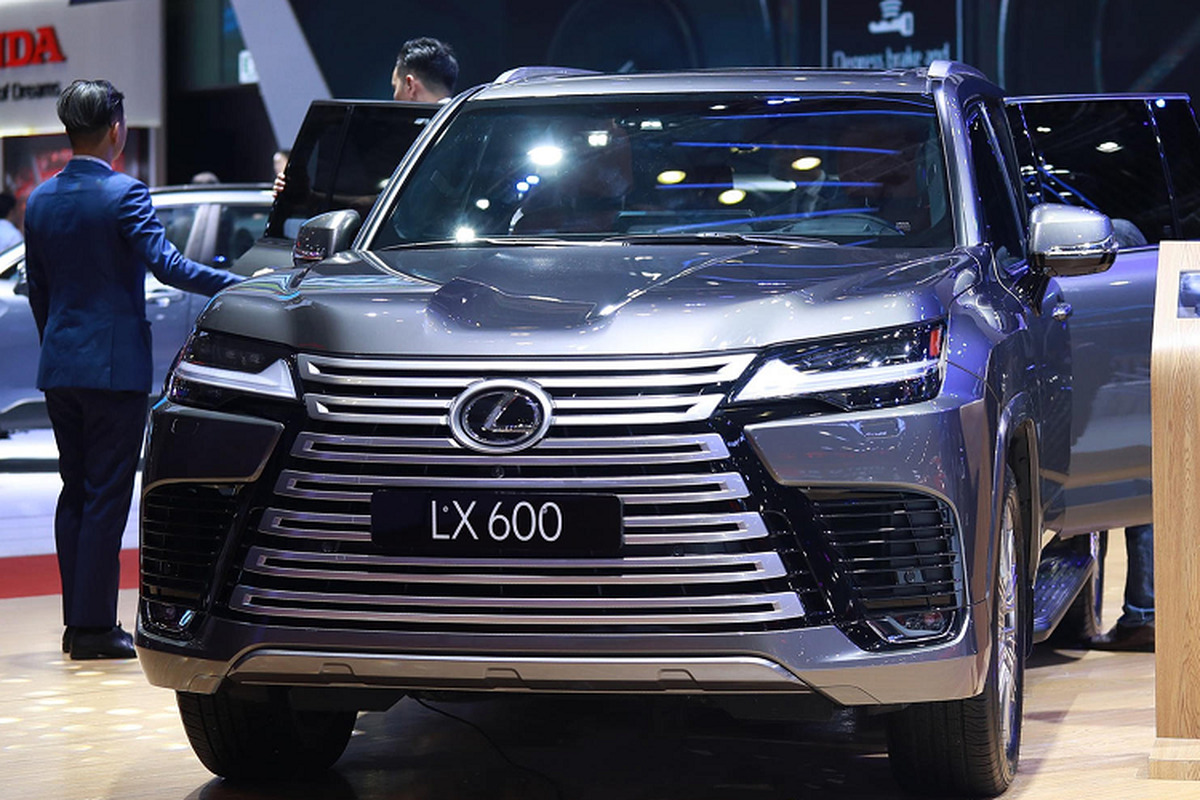 Lexus LX600 4 cho cho 