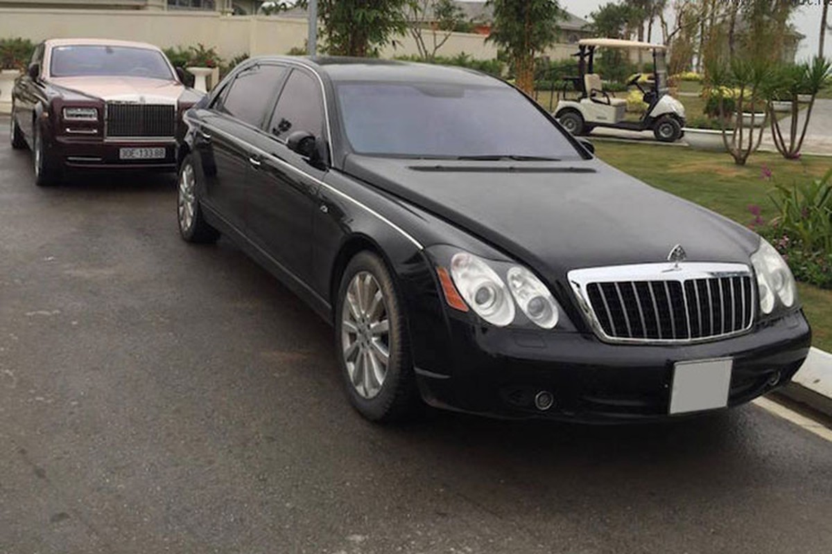 Ngoai Rolls-Royce, ong Trinh Van Quyet con so huu 2 xe Maybach hon 70 ty-Hinh-5