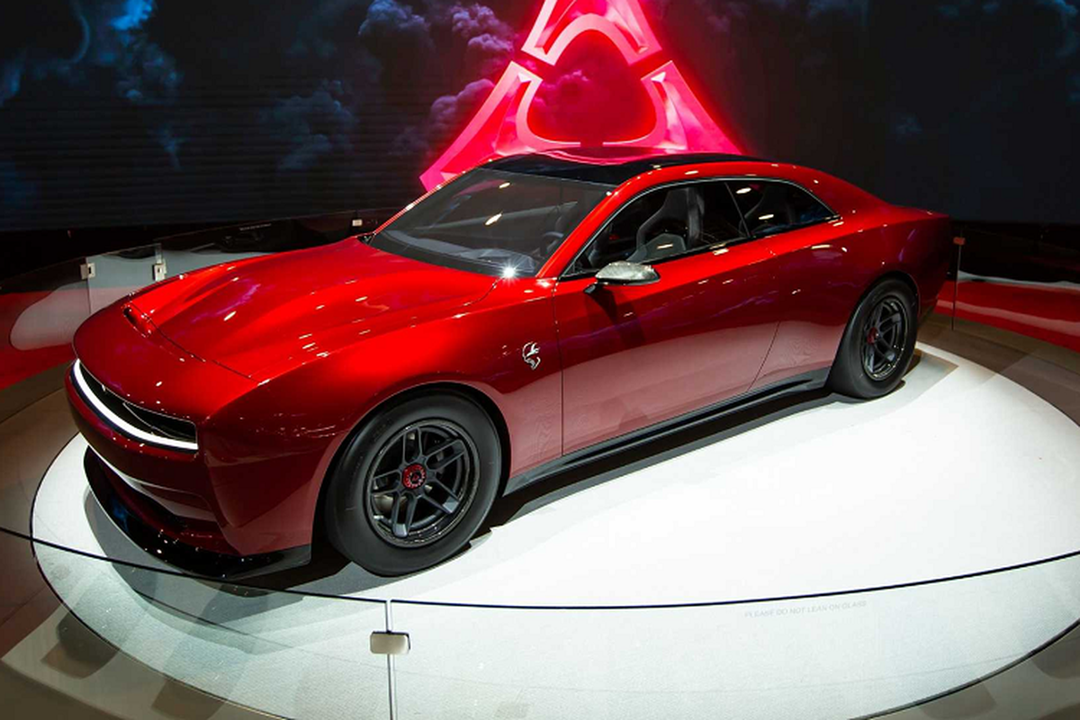 Dodge Charger Daytona SRT Concept bat ngo lo dien tai SEMA 2022