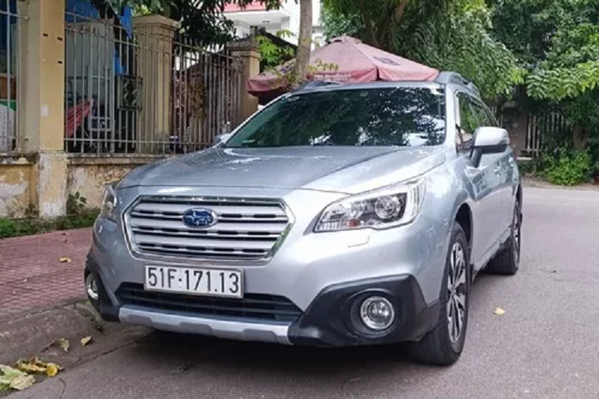 Co nen mua Subaru Outback 2015 chay 120.000km, hon 830 trieu dong?