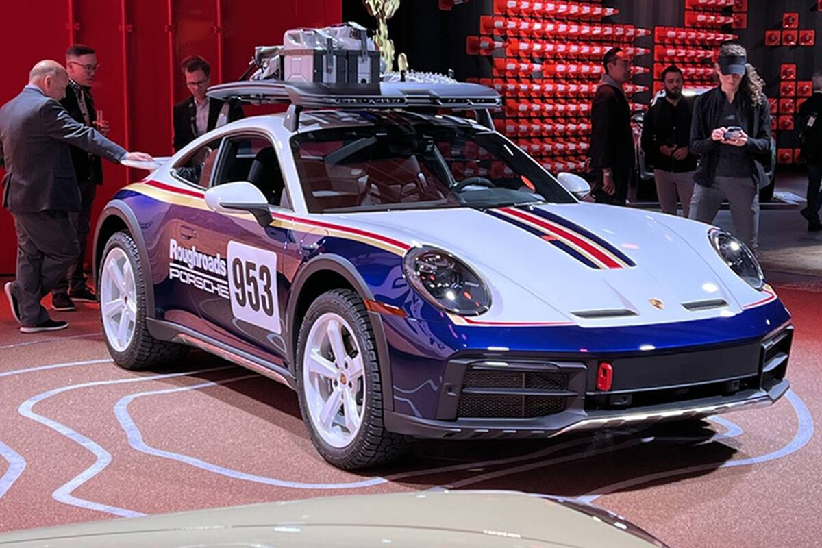 Porsche 911 Dakar 2023 - sieu xe cho dan off-road tu 5,36 ty dong-Hinh-8