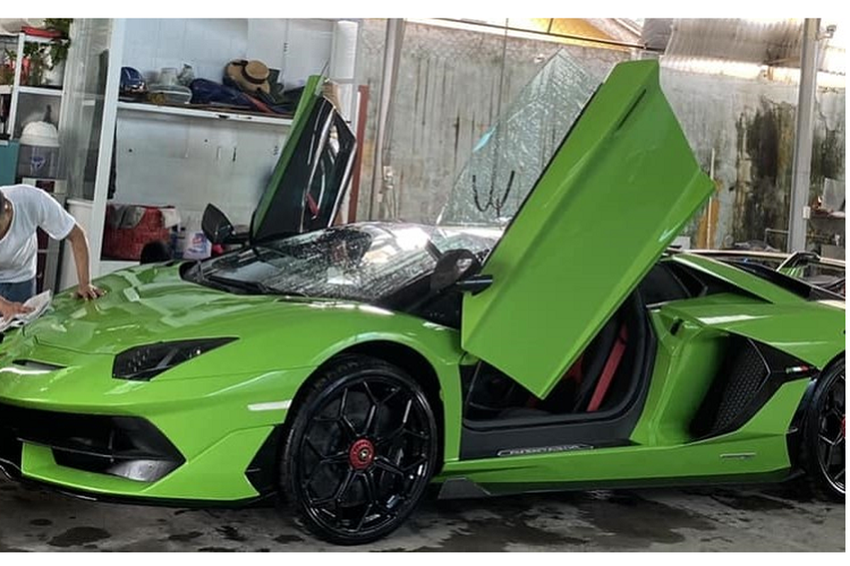 Lamborghini Aventador SVJ Roadster tien ty, bien Lao tai Da Nang-Hinh-3