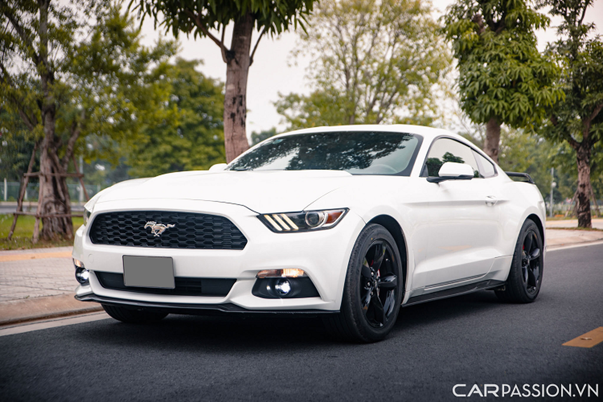 Chi tiet “ngua hoang” Ford Mustang 2014 chi hon 2,1 ty o Ha Noi-Hinh-5