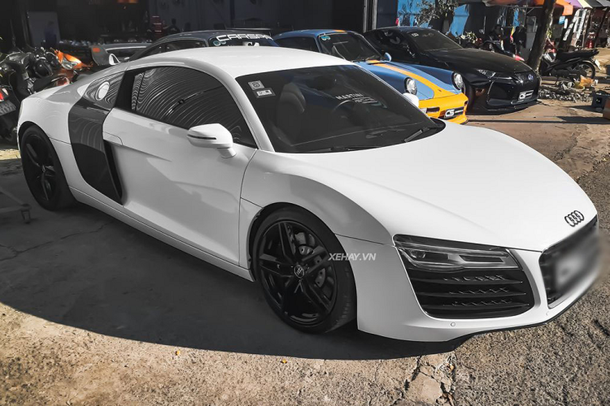 Cham mat Audi R8 V8 so san 