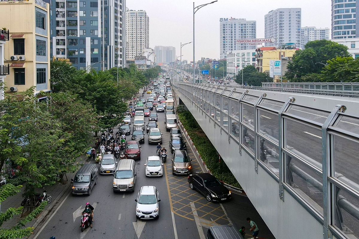 Duong tren cao 10.000 ty dong truoc ngay thong xe-Hinh-2