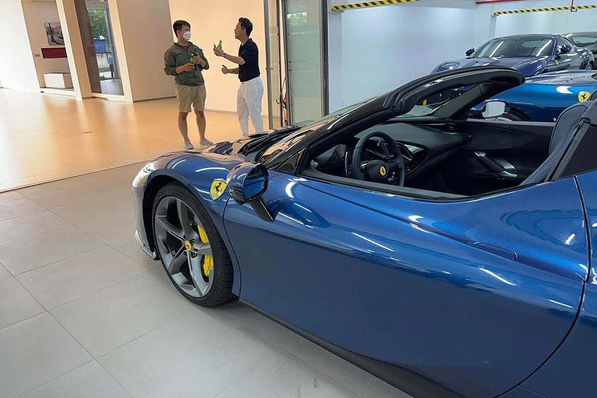 Ferrari SF90 Spider gan 40 ty cua Cuong Do la da ra bien so-Hinh-2