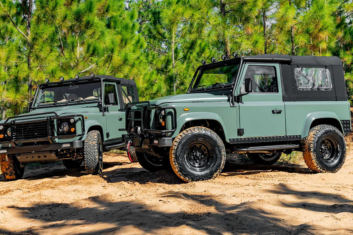 Ngam bo doi Land Rover Defender 90 Restomod 