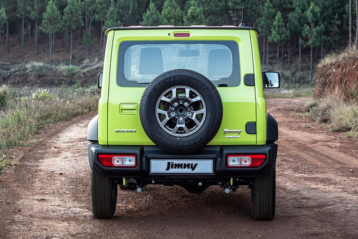 Suzuki Jimny 2023 phien ban 5 cua lo dien “tran trui”, cho ra mat-Hinh-4