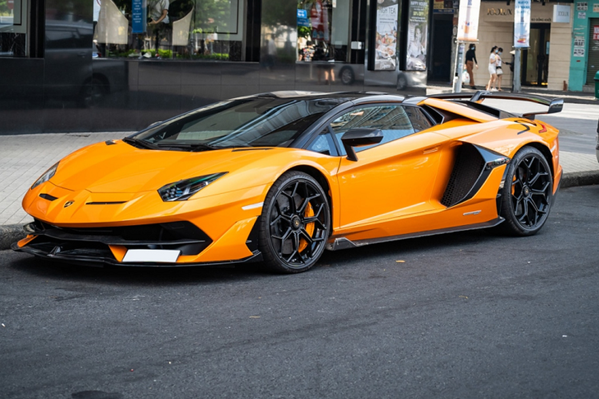 “Tuan loc” Lamborghini Aventador SVJ Roadster hon 30 dong ty o Ha Noi-Hinh-6