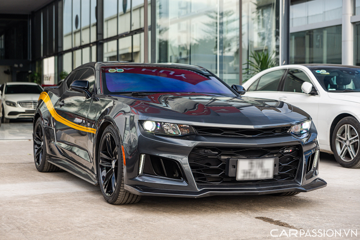 Chevrolet Camaro hang hiem chay 7 nam, rao ban 1,9 ty o Ha Noi