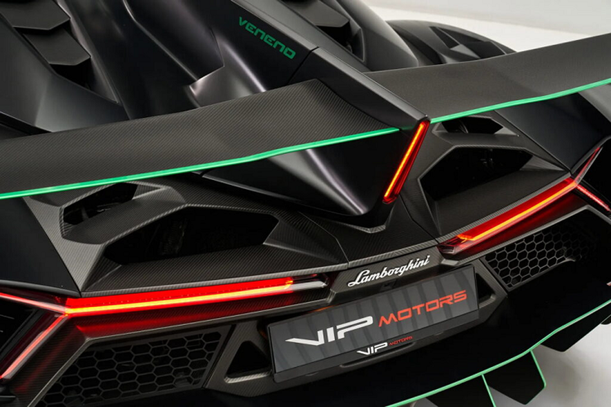 Lamborghini Veneno Roadster duoc rao ban, gia quy doi 225 ty dong-Hinh-11