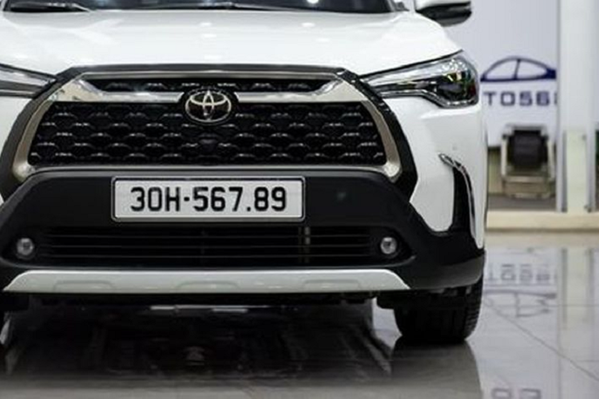Toyota Corolla Cross deo bien “san bang tat ca” rao ban 2,6 ty dong-Hinh-3