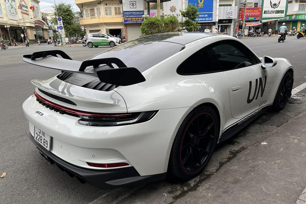 Can canh Porsche 911 GT3 2022 hon 16 ty cua Dang Le Nguyen Vu-Hinh-6