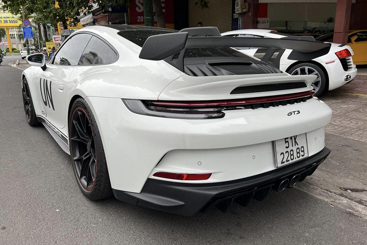 Can canh Porsche 911 GT3 2022 hon 16 ty cua Dang Le Nguyen Vu-Hinh-7
