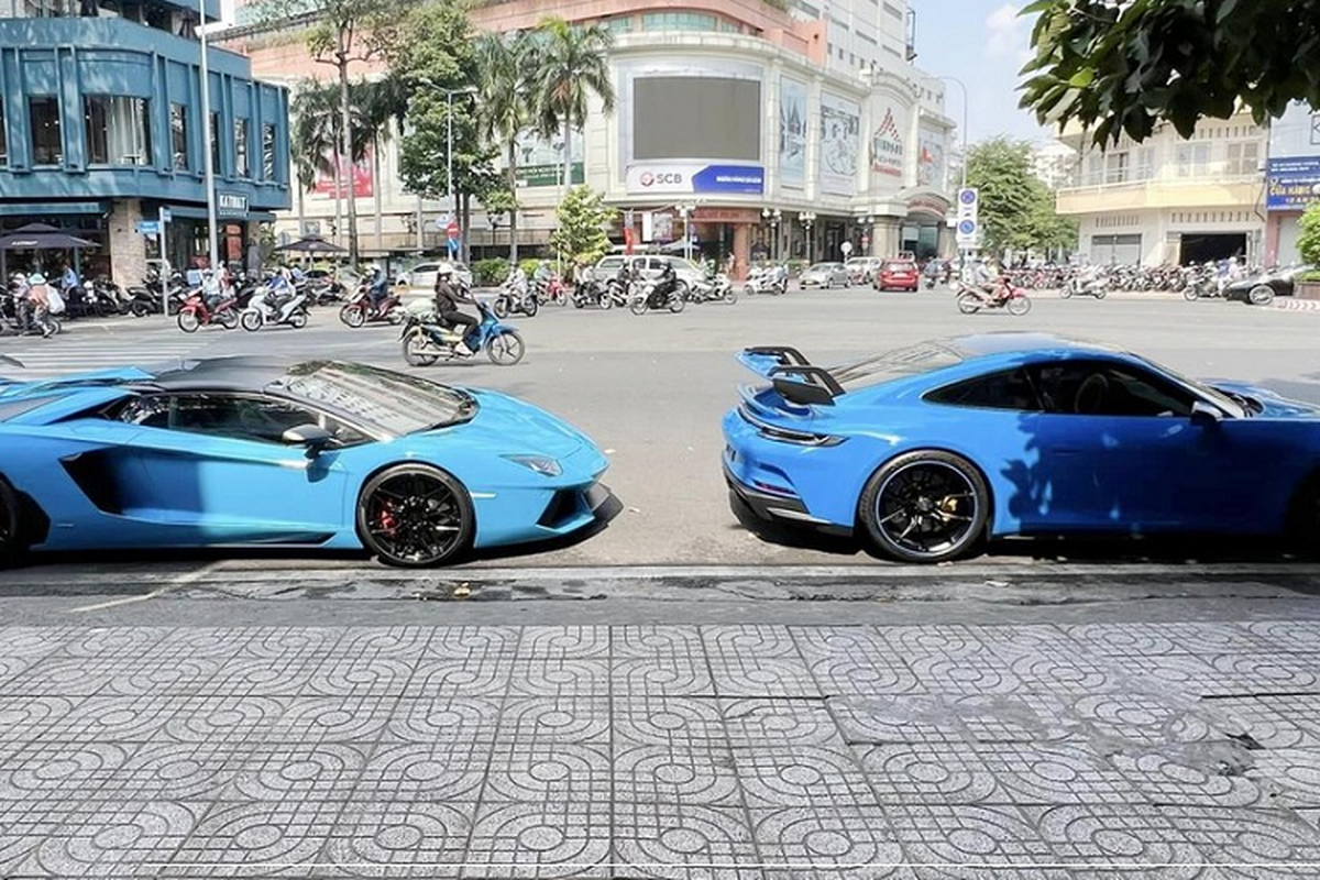 Porsche 911 GT3 va Lamborghini Aventador Roadster chuc ty khoe dang o Sai Gon-Hinh-2