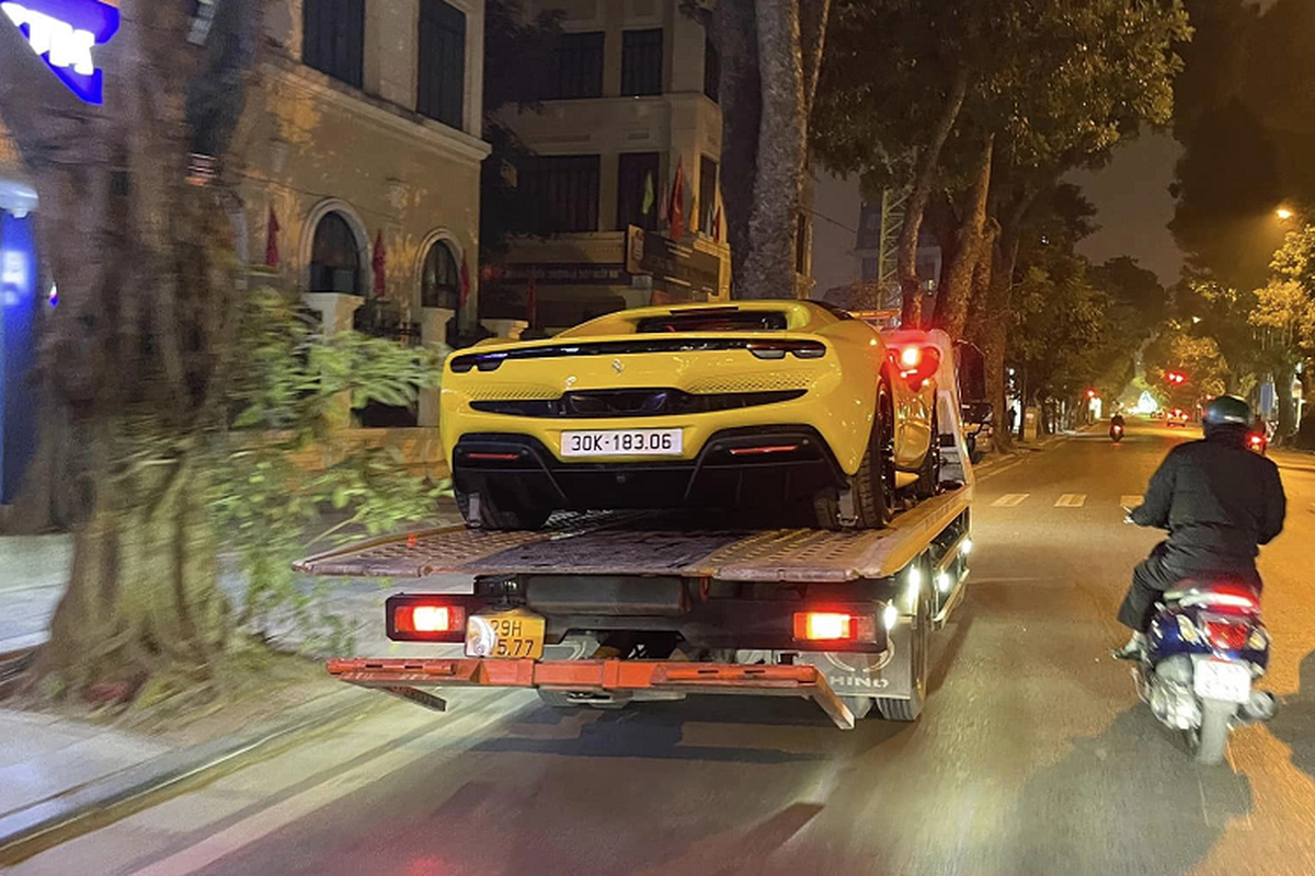 Ferrari 296 GTB hon 21 ty ve tay dai gia Ha Noi can Tet Quy Mao-Hinh-7