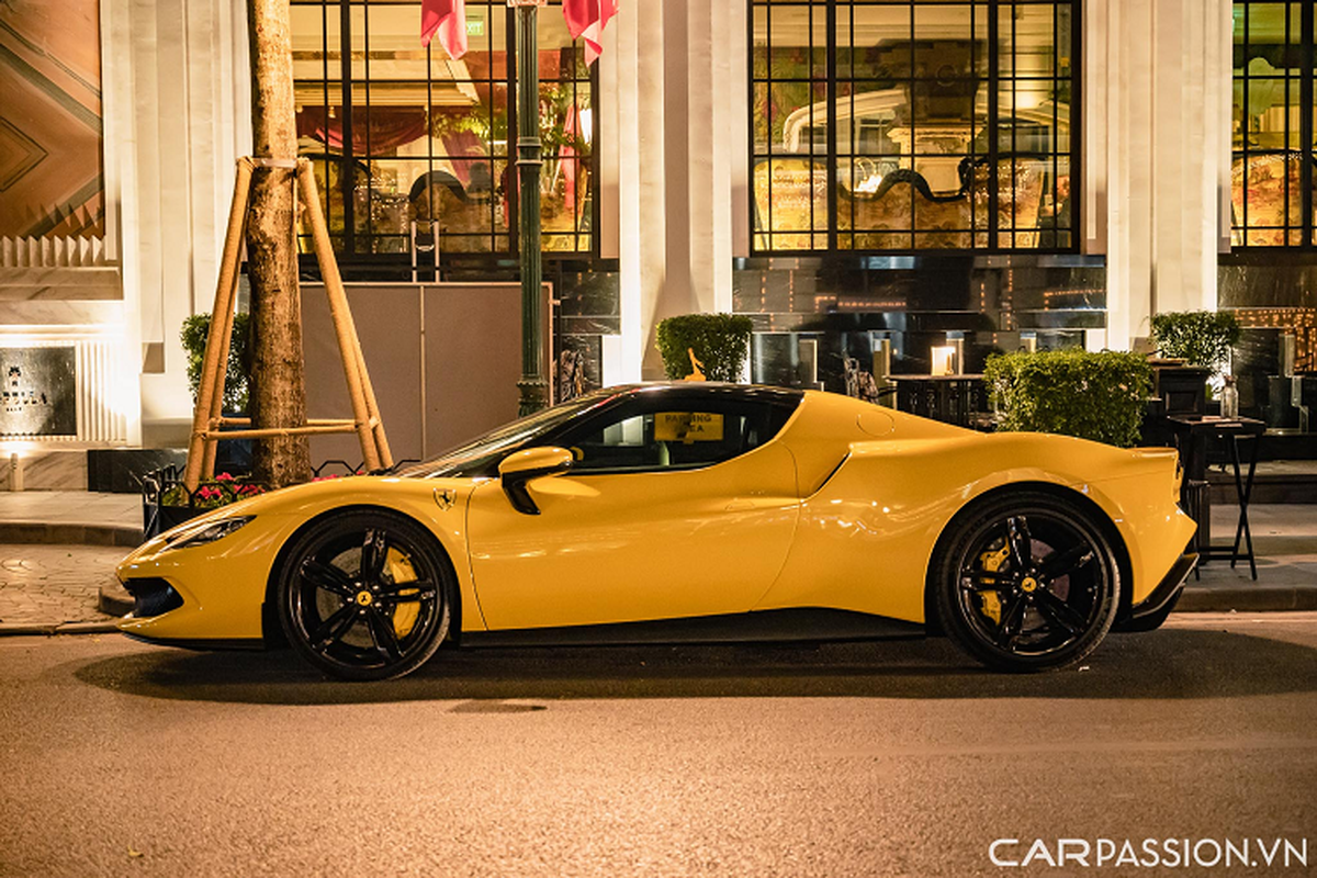 Ferrari 296 GTB hon 21 ty “bat pho” Ha Noi Tet Quy Mao 2023-Hinh-5