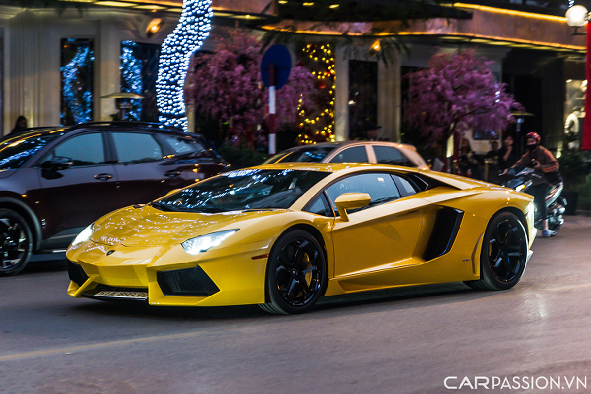 Lamborghini Aventador dau tien ve Viet Nam sau, hon 10 nam... van hot-Hinh-9