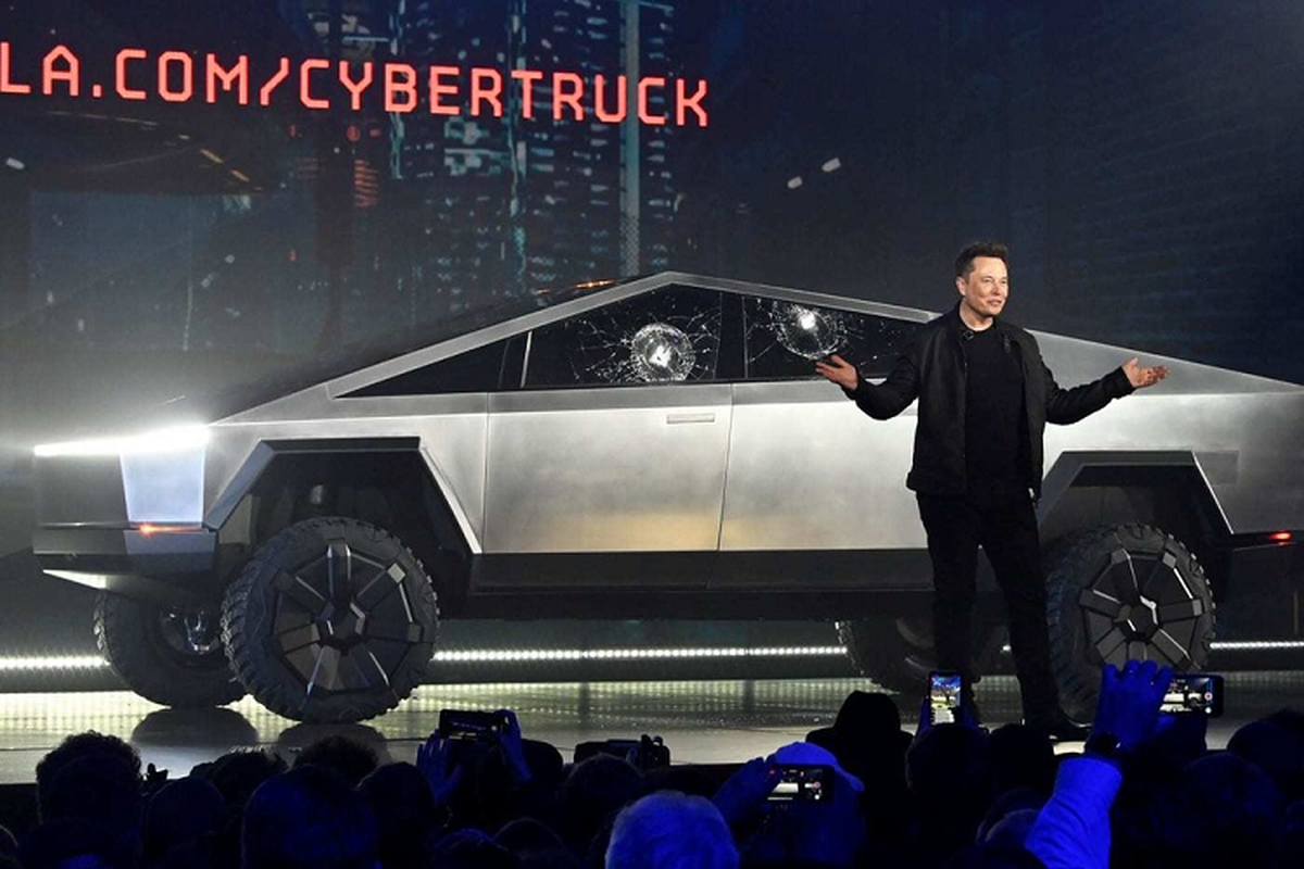 Khach hang van chua the mua Tesla Cybertruck truoc nam 2024