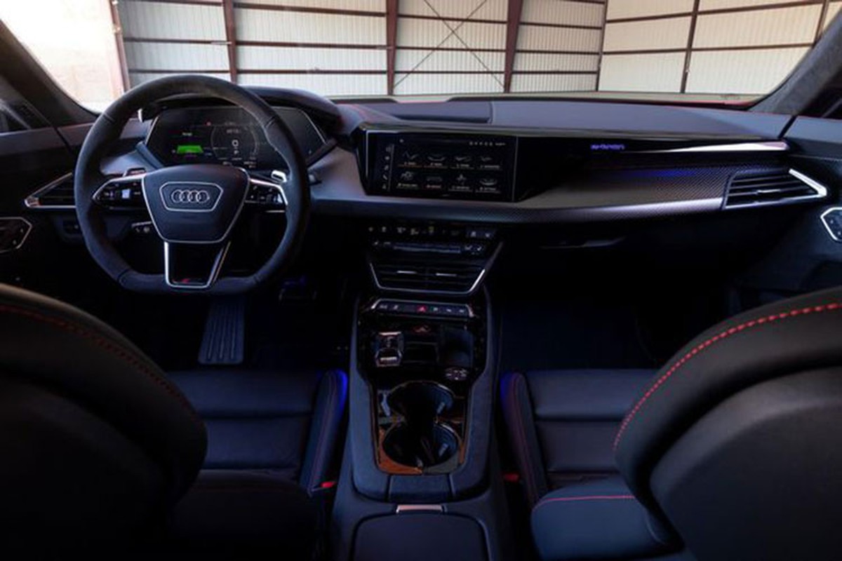 Audi RS e-tron GT 2023 - xe dien tien ty hieu suat cao sap ve Viet Nam-Hinh-6