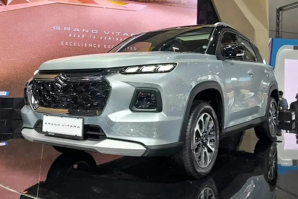 Suzuki Grand Vitara 2023 dong co nhu Ertiga Hybrid, khoang 474 trieu dong-Hinh-3