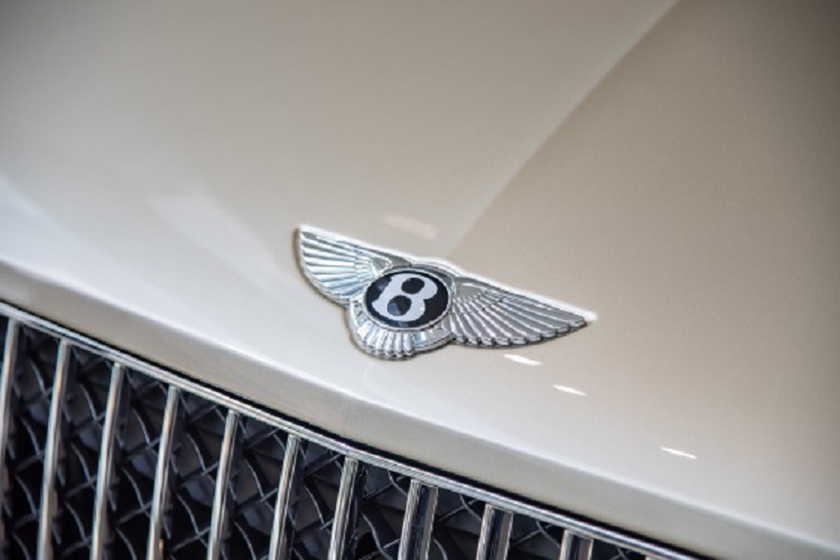 Bentley Bentayga EWB hang sang chao ban 26,5 ty dong tai Singapore-Hinh-13